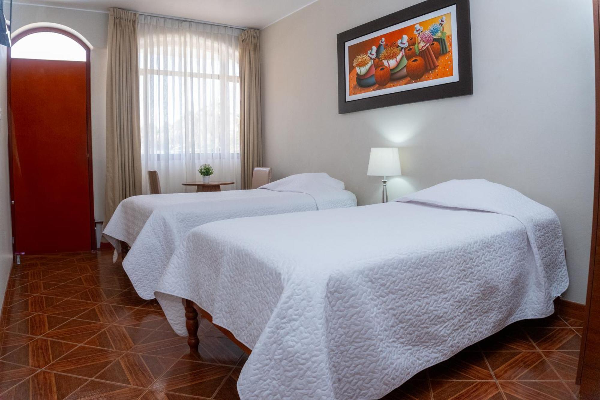 Hotel Curasi Ica Kültér fotó