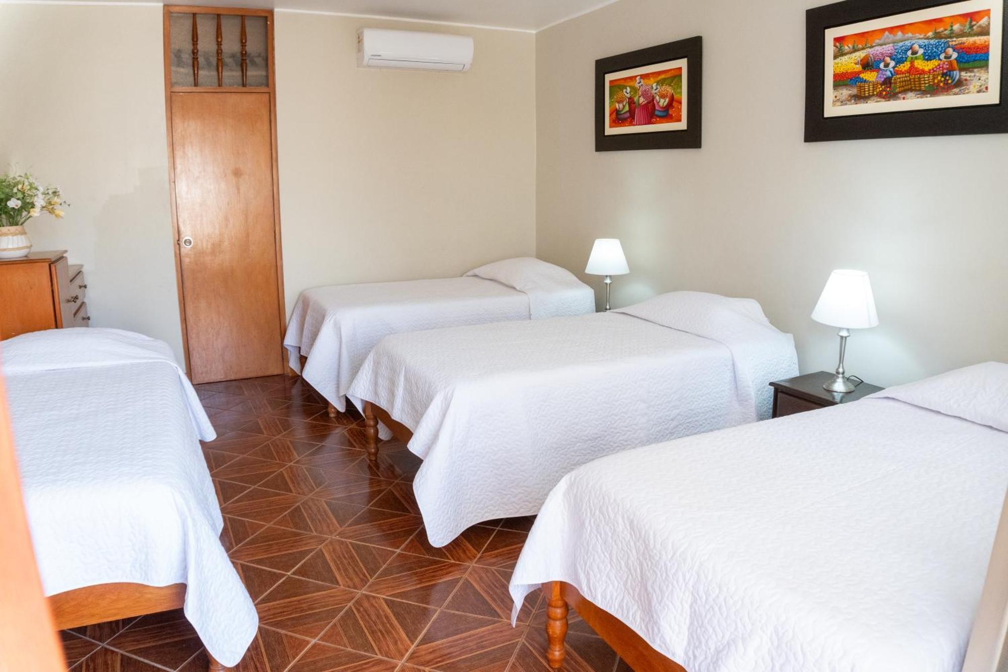 Hotel Curasi Ica Kültér fotó