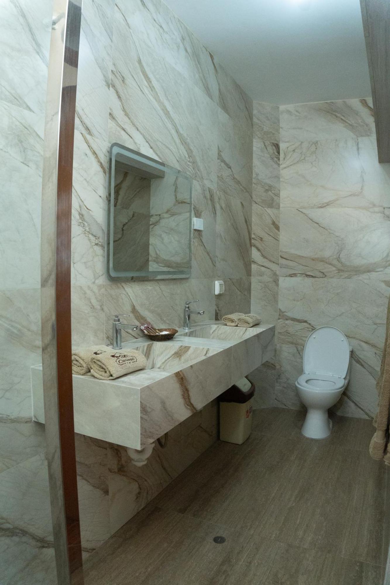 Hotel Curasi Ica Kültér fotó